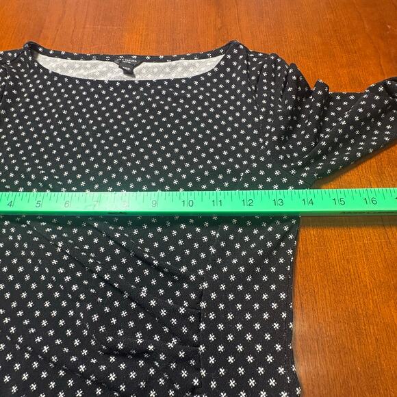Ann Taylor Black and White Top Size XSP - Picture 3 of 5